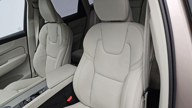 Volvo XC 60 B5 D AWD Ultimate Bright aut ! Z Polskiego Salonu ! Faktura VAT !