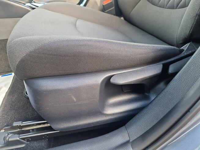 Toyota Corolla 1.5 Comfort ! Z polskiego salonu! Z fakturą VAT!