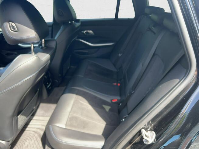 BMW 320 i M Sport sport-aut ! Z Polskiego Salonu ! Faktura Vat !