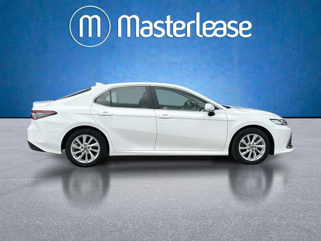 Toyota Camry 2.5 Hybrid Comfort CVT ! Z Polskiego Salonu ! FV 23 % !