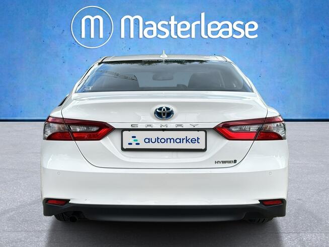 Toyota Camry 2.5 Hybrid Comfort CVT ! Z Polskiego Salonu ! FV 23 % !