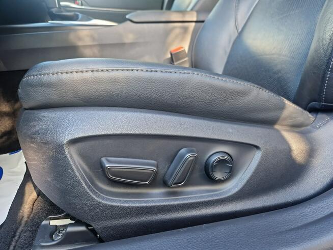 Toyota Camry 2.5 Hybrid Comfort CVT ! Z Polskiego Salonu ! FV 23 % !