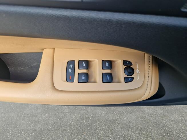 Volvo XC 60 B4 D AWD Plus Dark! Z Polskiego Salonu! Faktura VAT!