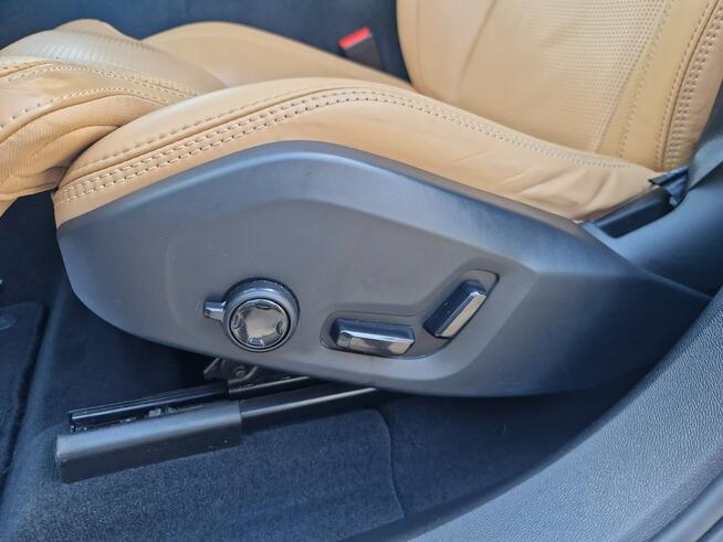 Volvo XC 60 B4 D AWD Plus Dark! Z Polskiego Salonu! Faktura VAT!