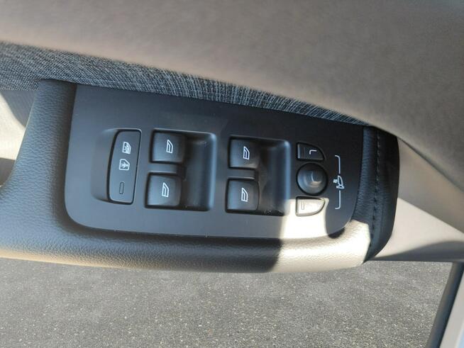 Volvo XC 60 B4 B Core ! Z Polskiego Salonu ! Faktura Vat !
