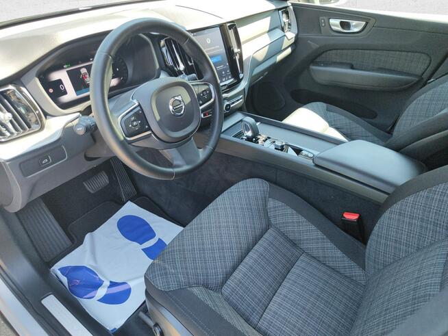 Volvo XC 60 B4 B Core ! Z Polskiego Salonu ! Faktura Vat !