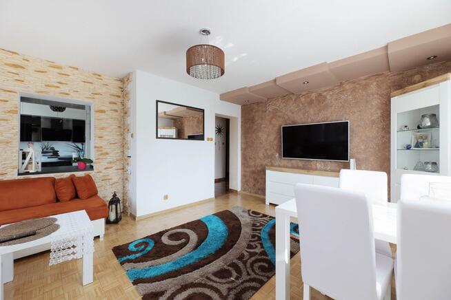 Rozkładowe mieszkanie + 25 m2 strychu w centrum