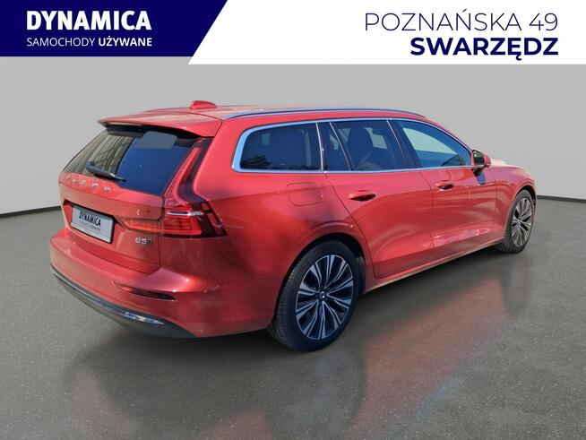 Volvo V60 VAT 23% Bright Plus 2.0 B5 250KM automat AWD 2023 r., s. PL, I wł., V