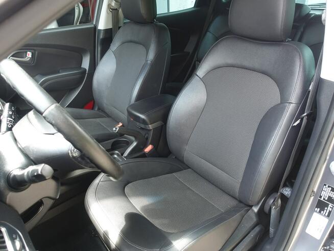Hyundai ix35 1,6i Navi Ledy Klimatronik Półskóra rej2015 1.Właściciel VIP Gwarancja