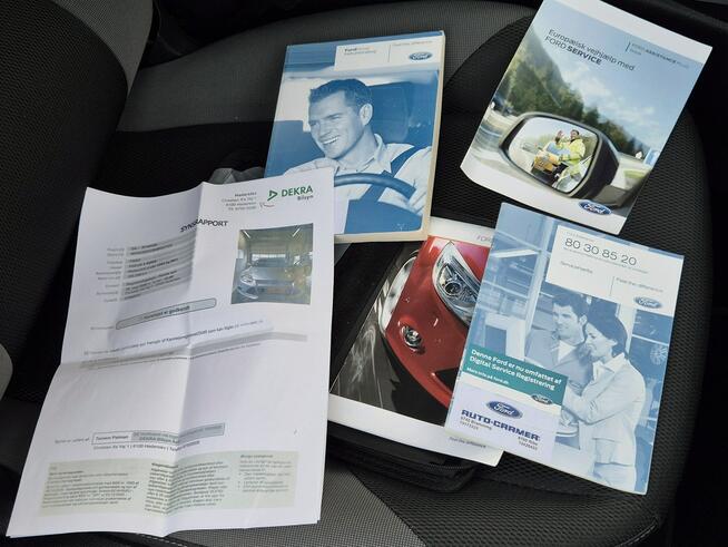 Ford Focus 1,6MPi 105KM Titanium /Serwis/Tempomat/Alufelgi/Climatronic