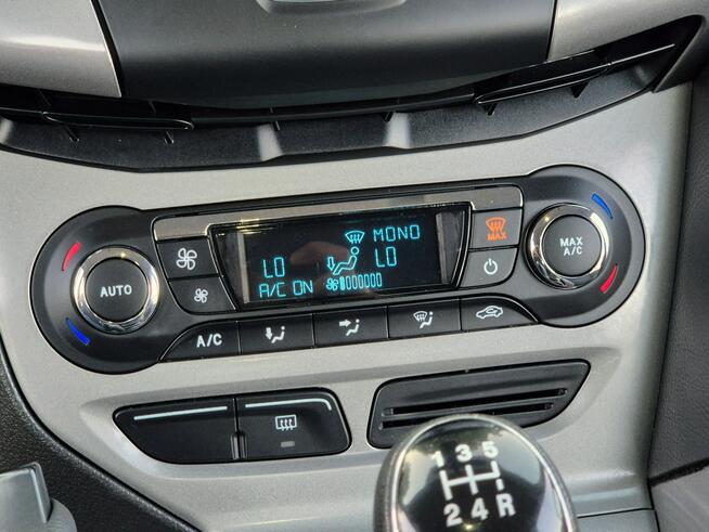 Ford Focus 1,6MPi 105KM Titanium /Serwis/Tempomat/Alufelgi/Climatronic