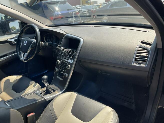 Volvo XC 60 D4 AWD Automat Skóra Pamięć Podgrzewanie HAK