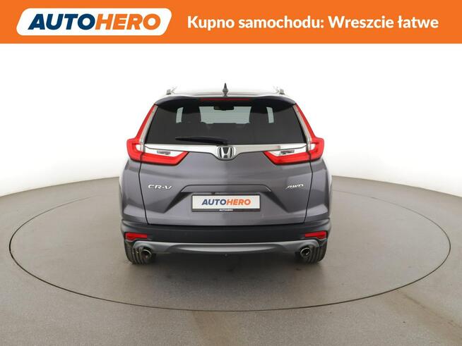 Honda CR-V 7 os. 4x4 automat skóry full LED navi klima auto grzane fotele ACC