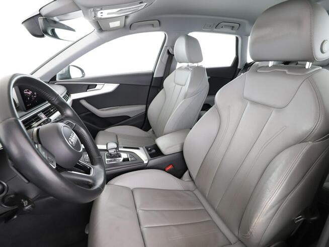 Audi A4 xenon automat szare skory auto klima sporty