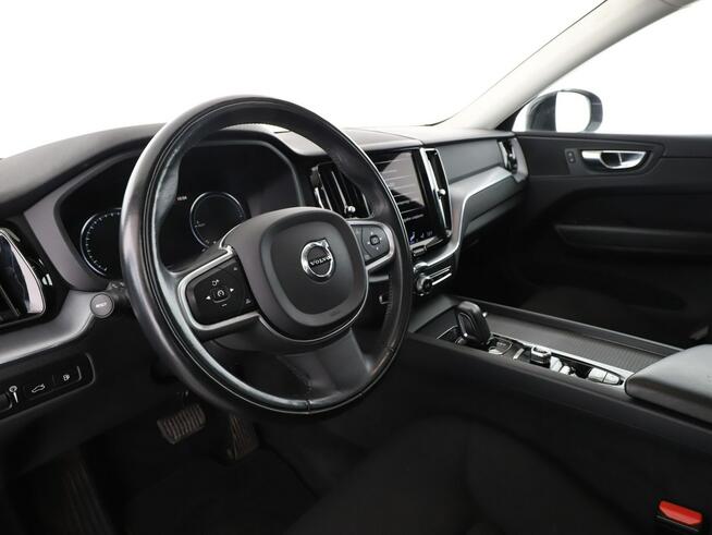 Volvo XC 60 FV23% PHEV T6 automat AWD panorama navi kamera grzane fotele