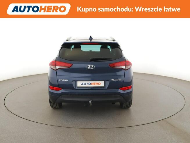 Hyundai Tucson navi auto klima grzane fotele manual pdc