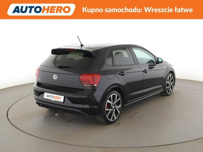 Volkswagen Polo DSG matix LED klima auto virtual cocpit grzane fotele czujniki parkowa