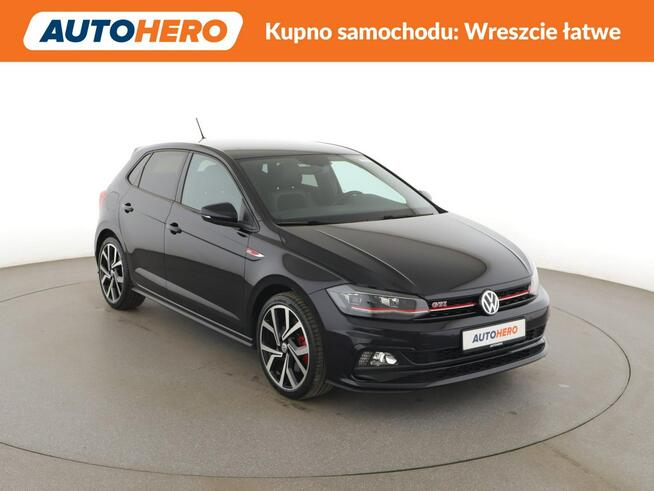 Volkswagen Polo DSG matix LED klima auto virtual cocpit grzane fotele czujniki parkowa