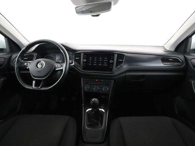 Volkswagen T-Roc navi klima auto grzane fotele czujniki parkowania