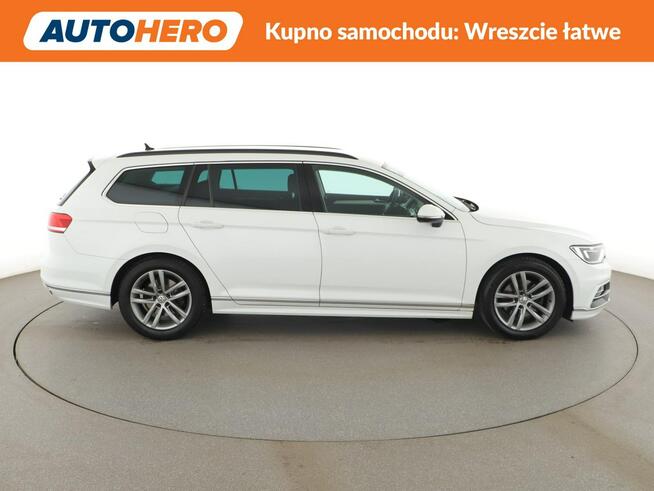 Volkswagen Passat Variant R-Line DSG navi klima auto grzane fotele kamera i czujnii parkowania