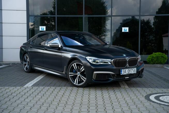 BMW M760 V12|Executive Lounge Bowers&Wilkins|Laser