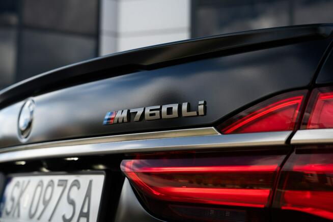 BMW M760 V12|Executive Lounge Bowers&Wilkins|Laser