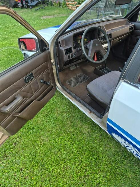 Ford Escort Mk3 Sedan – Automat – Klasyk / Youngtimer