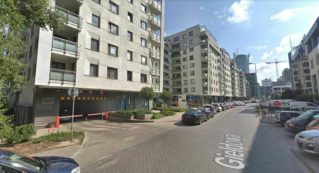 Miejsce postojowe, ul. Giełdowa