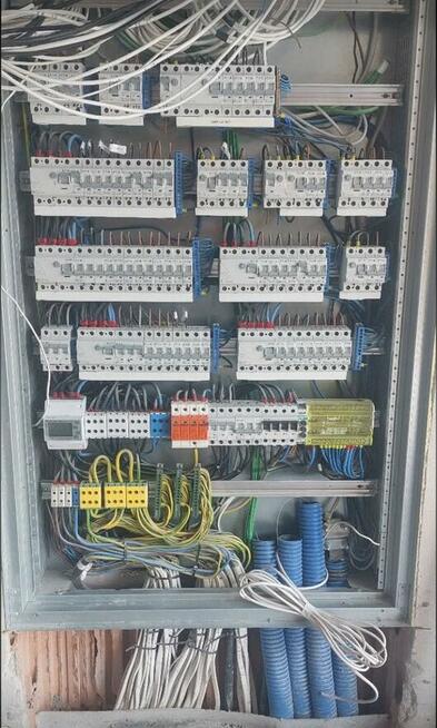 Elektryk Chełm – awarie, gniazdka, żyrandole, rozdzielnice |