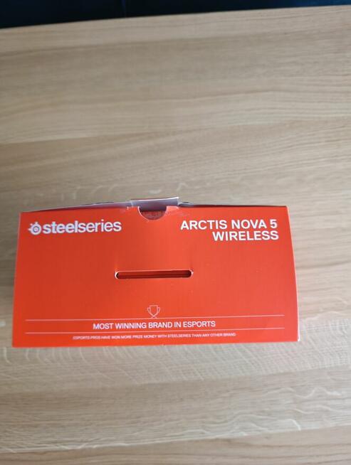 Słuchawki gamingowe steelseries arctis nowa 5 wireless