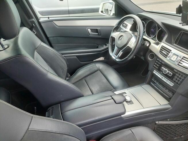 Mercedes E300 4MATIC z pakietem AMG, salonPL, bezwypadkowy,