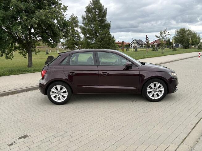 Audi A1 sportback 1.6tdi rok 2012 zarejsetrowany 5 drzwi