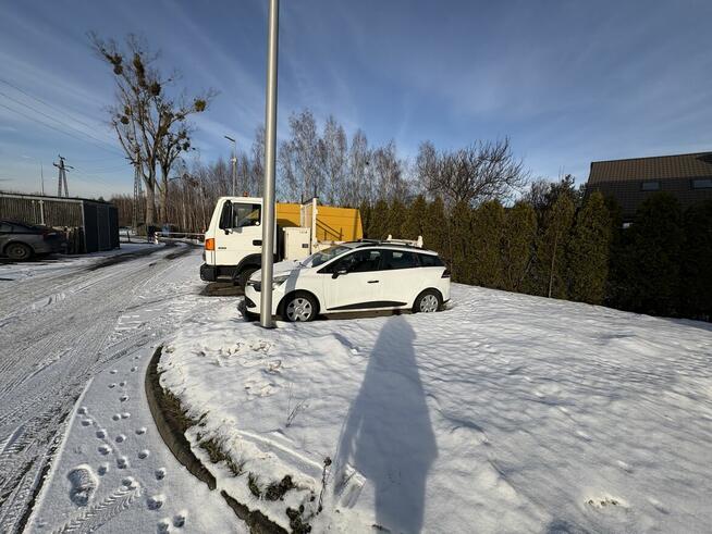 Syndyk sprzeda samochód osobowy
