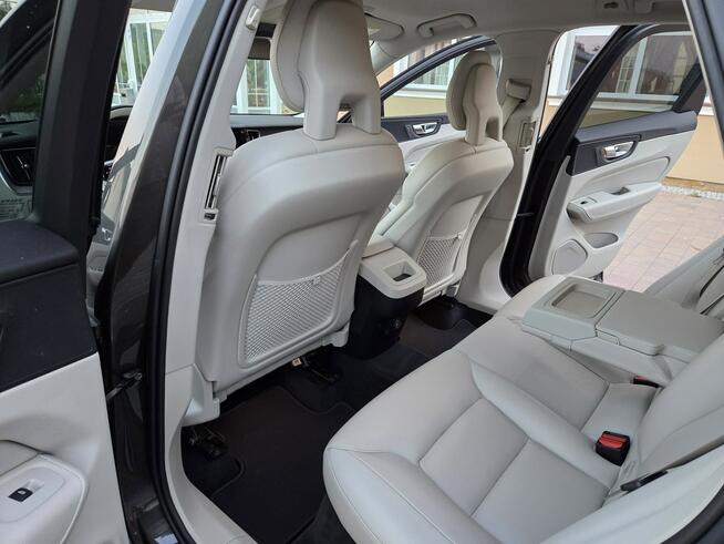 Volvo XC 60 FV VAT 23% Brutto Inscription Bezwypadek Serwis Piękny