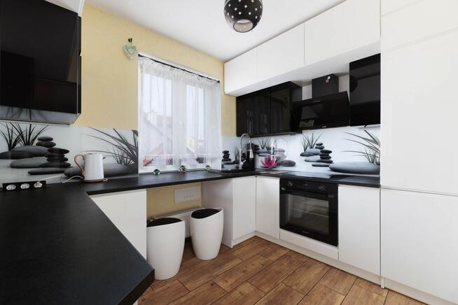 Rozkładowe mieszkanie + 25 m2 strychu w centrum