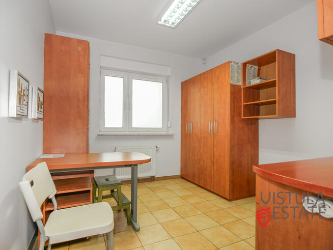 Lokal użytkowy przystosowany pod NZOZ |Taras 25 m2
