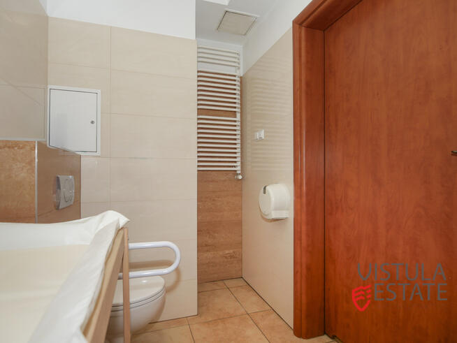 Lokal użytkowy przystosowany pod NZOZ |Taras 25 m2