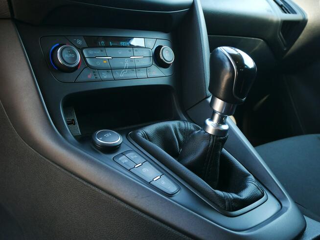 Ford Focus 1.0 125KM Eu6 Kombi Nowy rozrząd -Serwis ASO -Pak zima Navi -GWARANCJA
