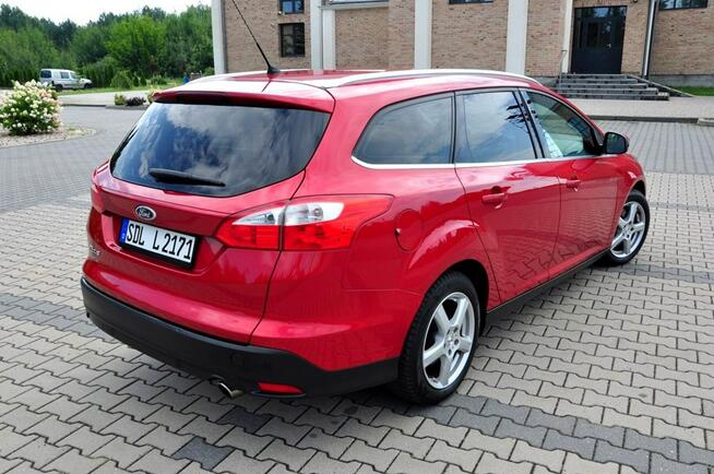 Ford Focus 2,0 D 140KM Klimatronik Alufelgi PDCx2 As.Parkowania Grz.Fotele z DE !
