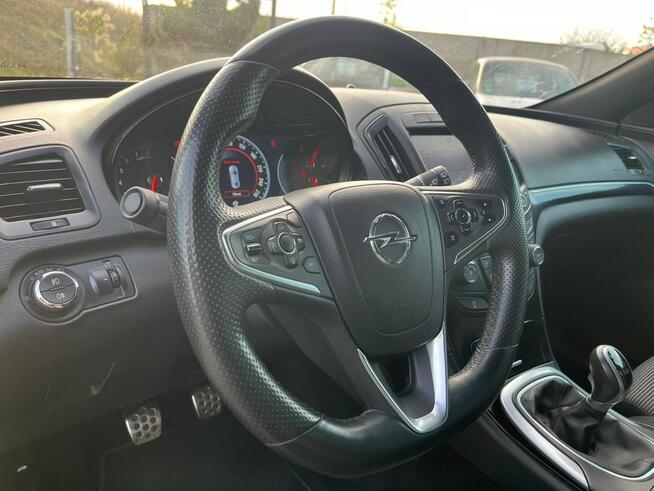 Opel Insignia Sports Tourer 2.0T*250PS*4X4*130000km*ASO*Navi*Kamera*Bi-Xen*19Alu*Asystent*Opłacony