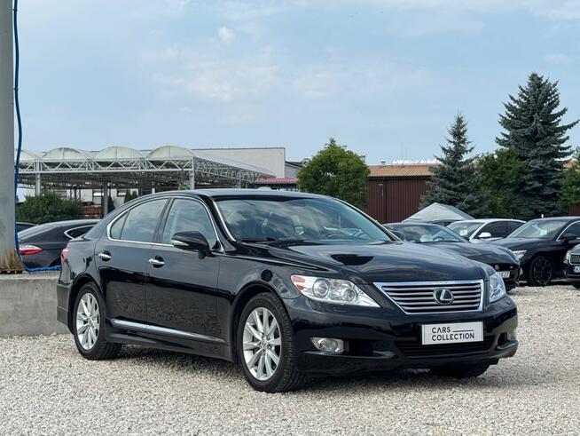 Lexus LS, 2010