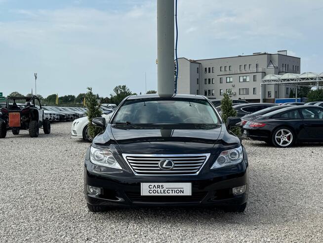 Lexus LS, 2010