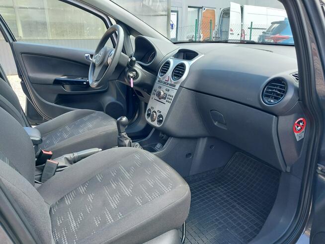Opel Corsa 1,2 benz. 85KM SALON PL. rej. 2015