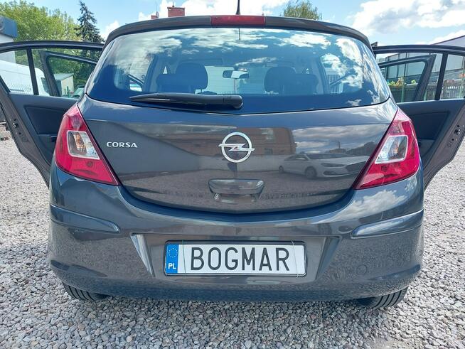 Opel Corsa 1,2 benz. 85KM SALON PL. rej. 2015