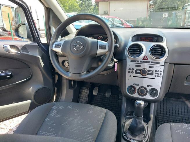 Opel Corsa 1,2 benz. 85KM SALON PL. rej. 2015