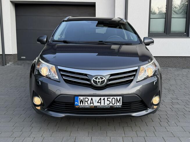 Toyota Avensis FULL*LEDY*Kamera*Cofania*Grzane*Fotele*Serwis*ASO*Zarejestrowany
