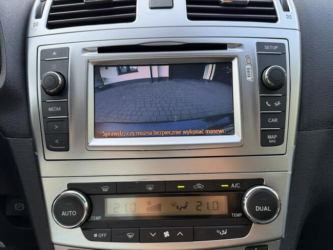 Toyota Avensis FULL*LEDY*Kamera*Cofania*Grzane*Fotele*Serwis*ASO*Zarejestrowany