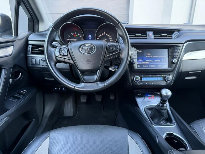 Toyota Avensis Kamera*Cofania*Grzane*Fotele*Serwis*ASO*Tempomat*Zarejestrowana