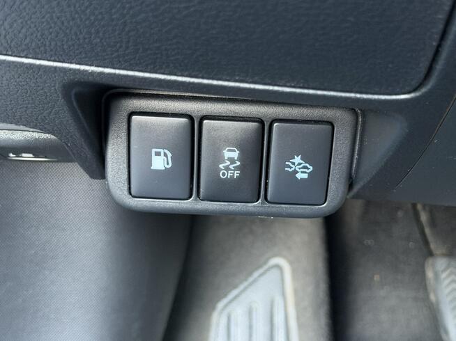 Toyota Avensis Kamera*Cofania*Grzane*Fotele*Serwis*ASO*Tempomat*Zarejestrowana