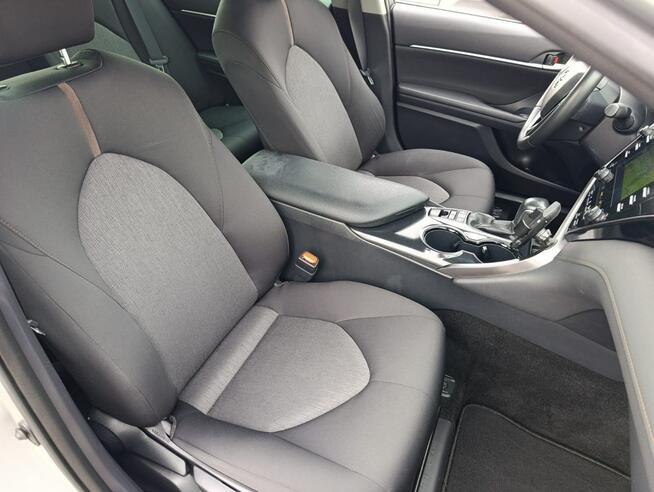 Toyota Camry Salon Polska fv23%